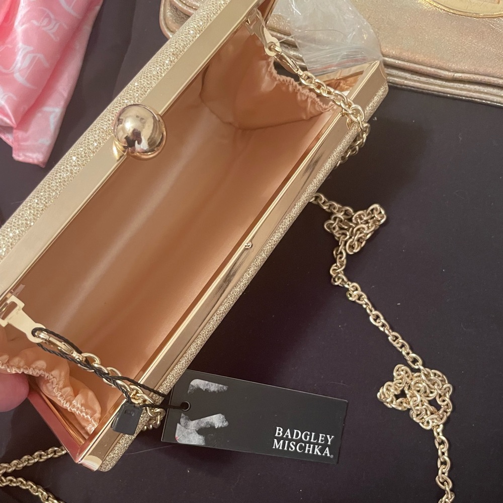 NWT Badgley Mischka Gold Clutch